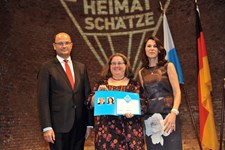 Heimatminister Albert Füracker und Kunstministerin Prof. Dr. med. Marion Kiechle prämieren 100 Heimatschätze